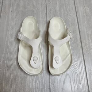 Birkenstock White EVA Rubber Gizeh Essentials Sandals Size US 9 / 37
